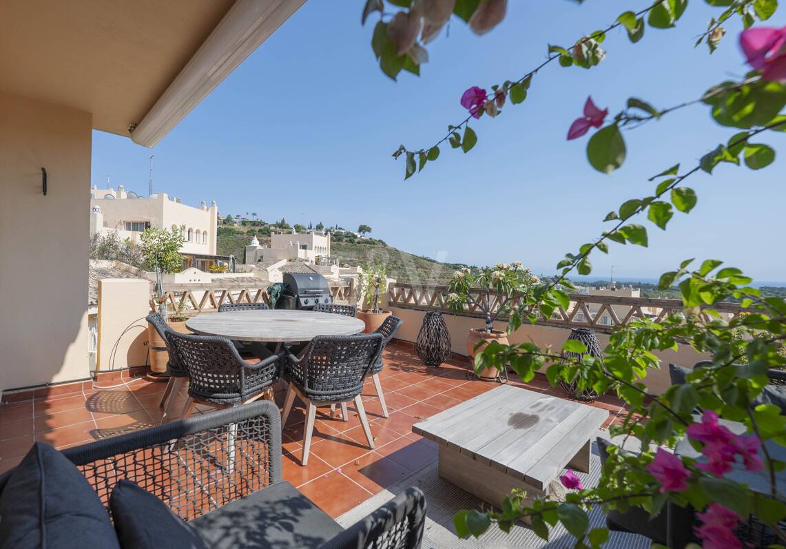 Ihr privater mediterraner Rückzugsort in Elviria – Langzeitmietwohnung mit Meerblick