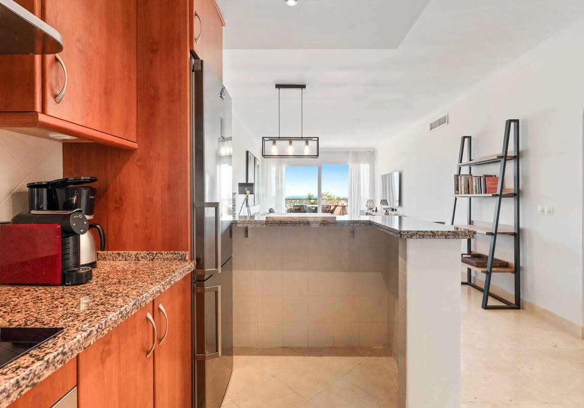 Ihr privater mediterraner Rückzugsort in Elviria – Langzeitmietwohnung mit Meerblick