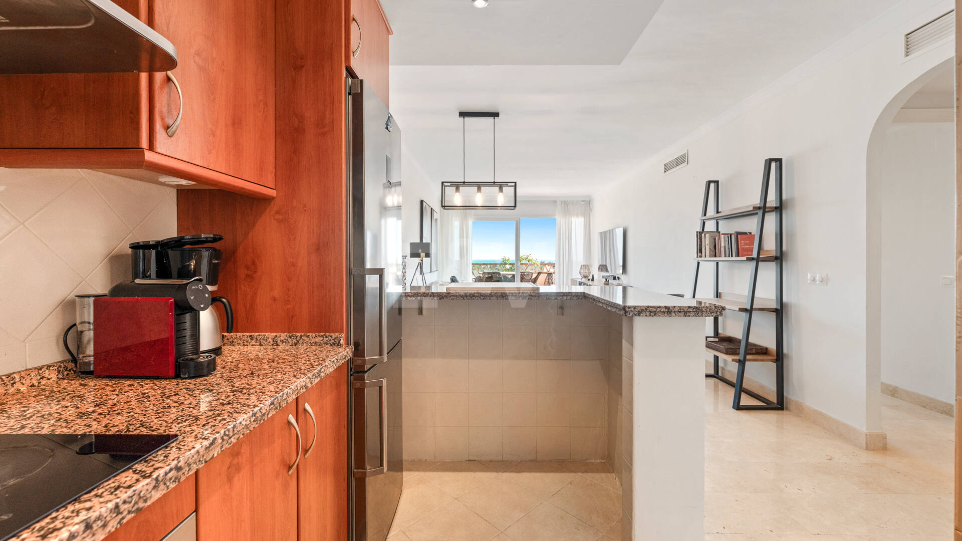 Ihr privater mediterraner Rückzugsort in Elviria – Langzeitmietwohnung mit Meerblick