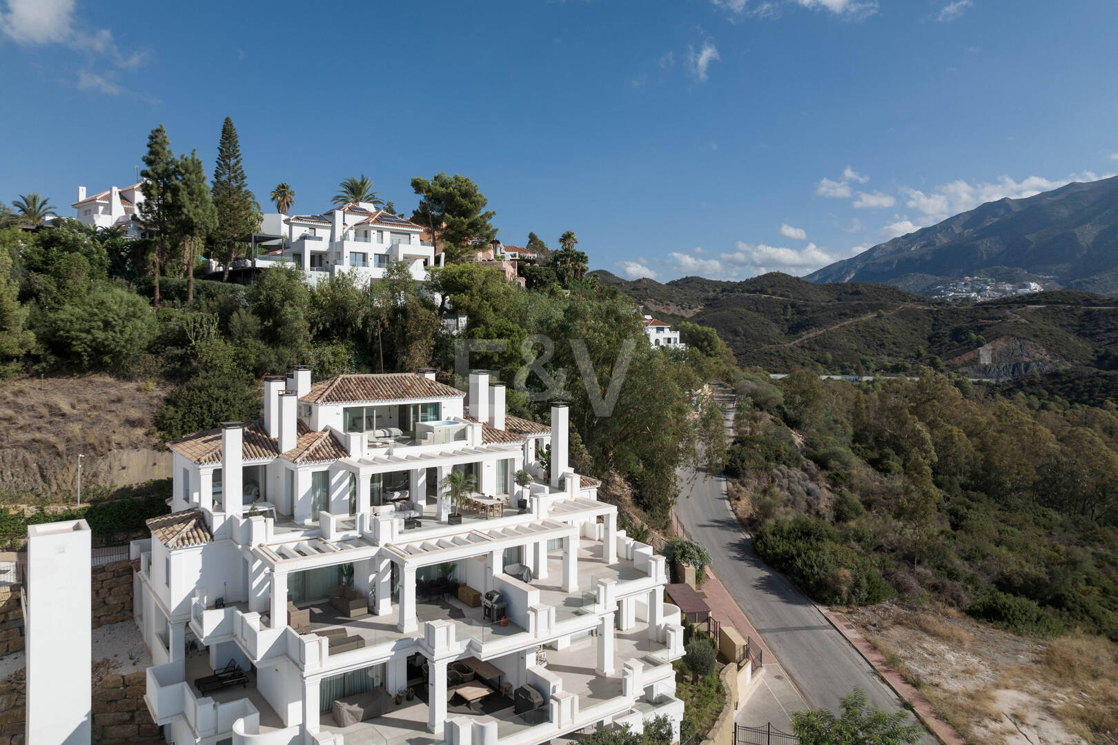 Takvåning till salu i Nueva Andalucia, Marbella