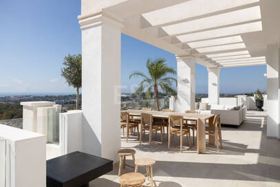 Takvåning till salu i Nueva Andalucia, Marbella
