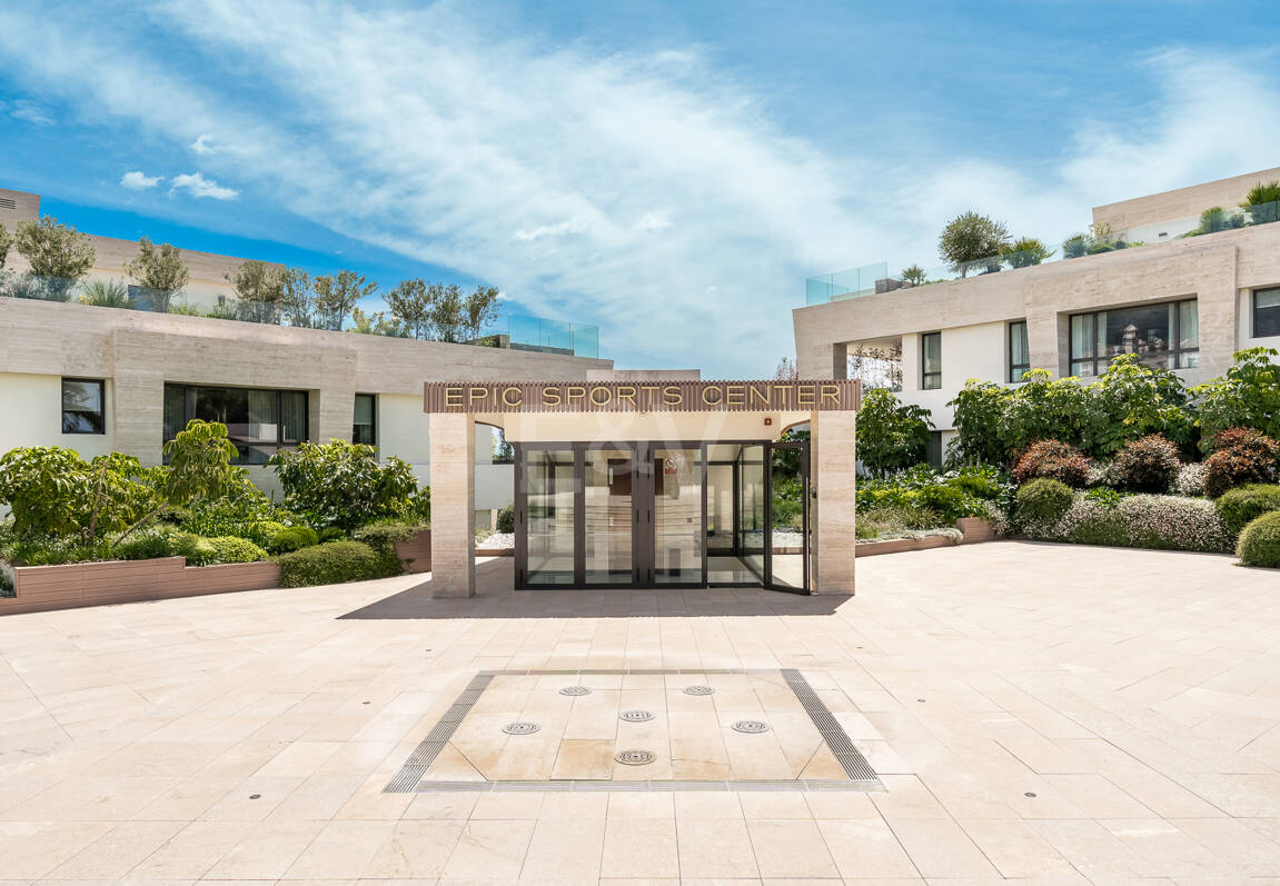 Exklusives Duplex-Gartenapartment in EPIC by Fendi Casa an der Goldenen Meile von Marbella