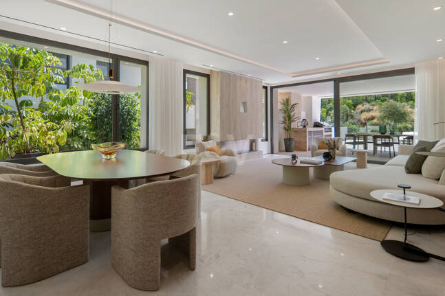 Exklusives Duplex-Gartenapartment in EPIC by Fendi Casa an der Goldenen Meile von Marbella