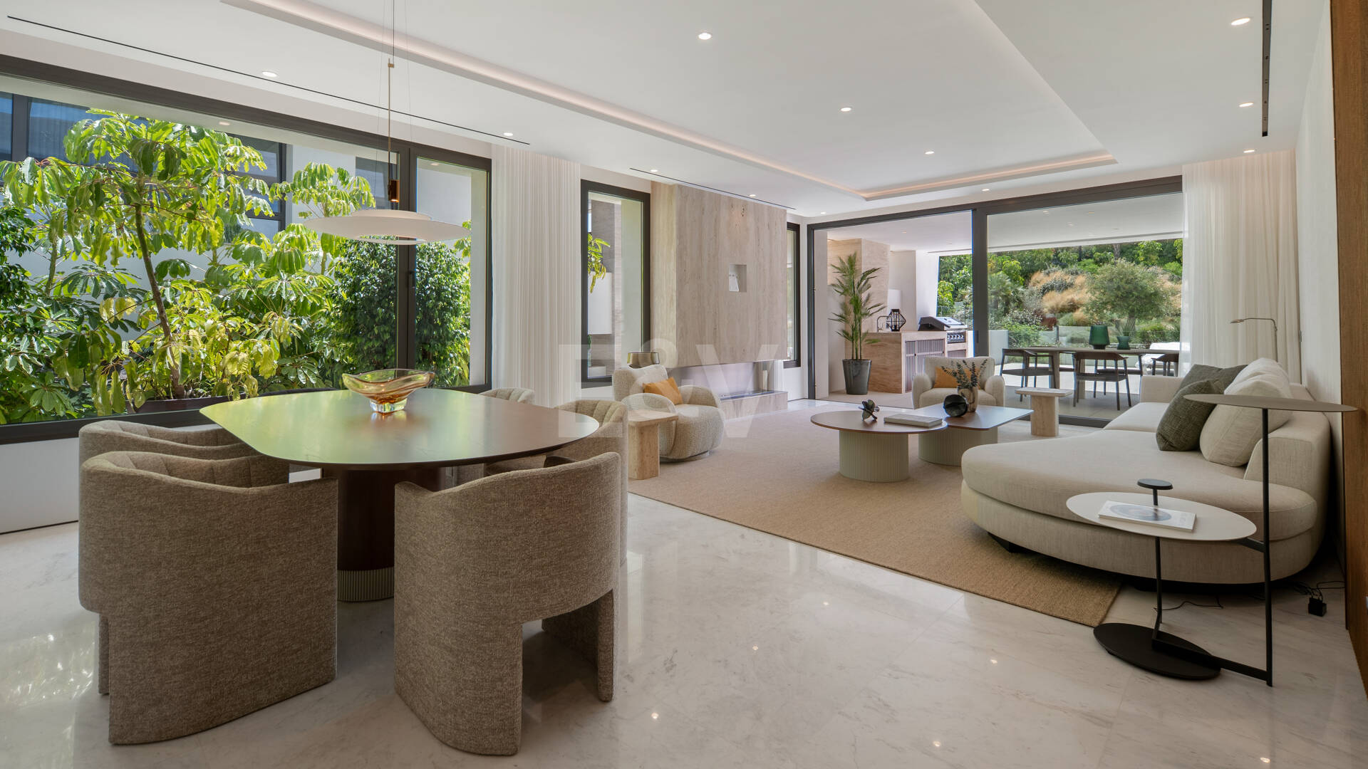 Exklusives Duplex-Gartenapartment in EPIC by Fendi Casa an der Goldenen Meile von Marbella