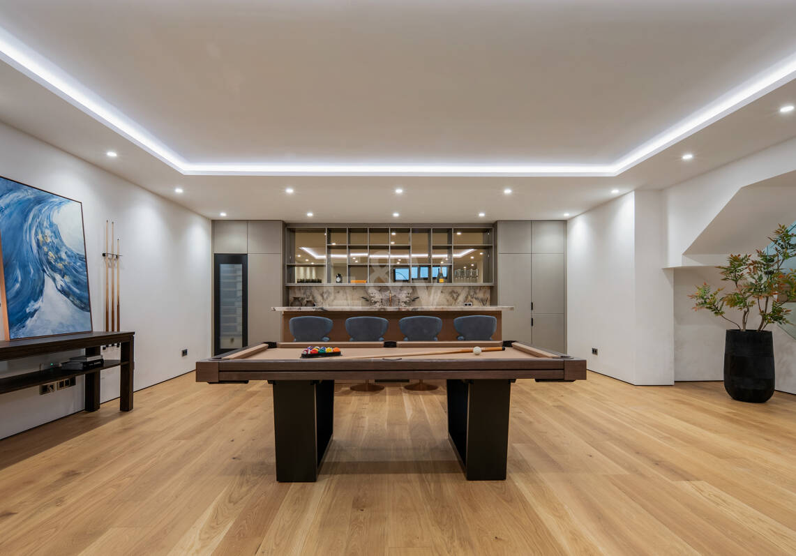 Exclusivo apartamento dúplex con jardín en EPIC by Fendi Casa, Milla de Oro de Marbella