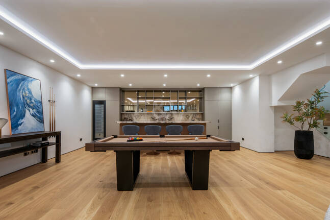 Exklusives Duplex-Gartenapartment in EPIC by Fendi Casa an der Goldenen Meile von Marbella