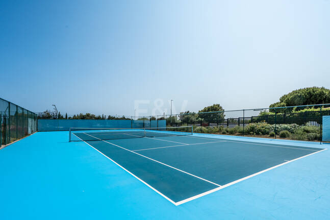 Exklusives Duplex-Gartenapartment in EPIC by Fendi Casa an der Goldenen Meile von Marbella