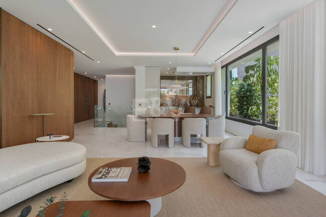 Exklusives Duplex-Gartenapartment in EPIC by Fendi Casa an der Goldenen Meile von Marbella