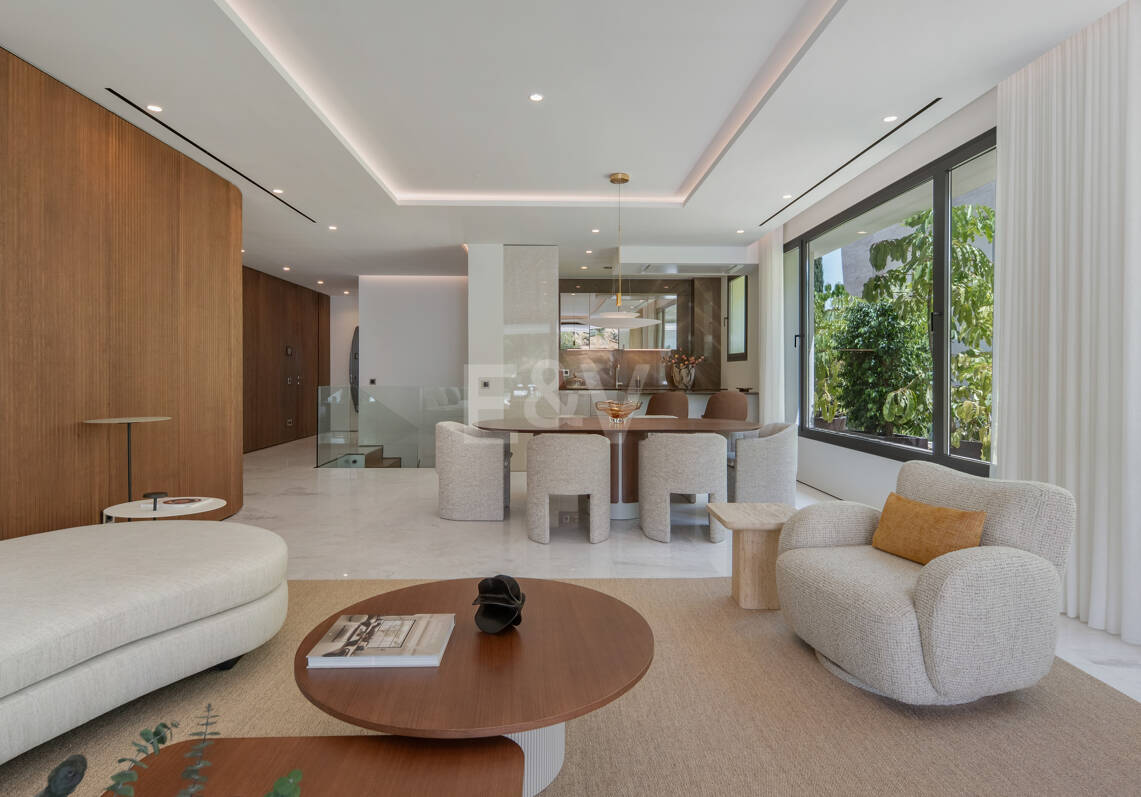 Exclusivo apartamento dúplex con jardín en EPIC by Fendi Casa, Milla de Oro de Marbella