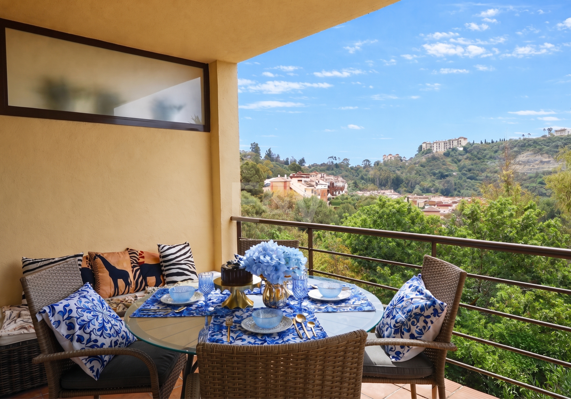 Luxurious Golf Resorts Apartment with Tourist Licence