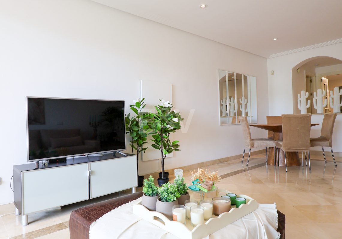 Luxurious Golf Resorts Apartment with Tourist Licence