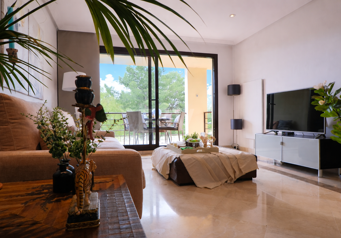 Luxurious Golf Resorts Apartment with Tourist Licence