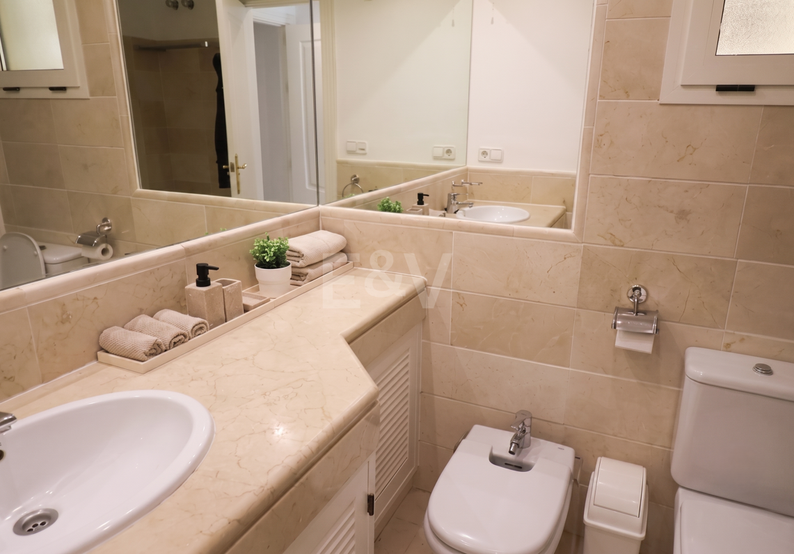 Luxurious Golf Resorts Apartment with Tourist Licence