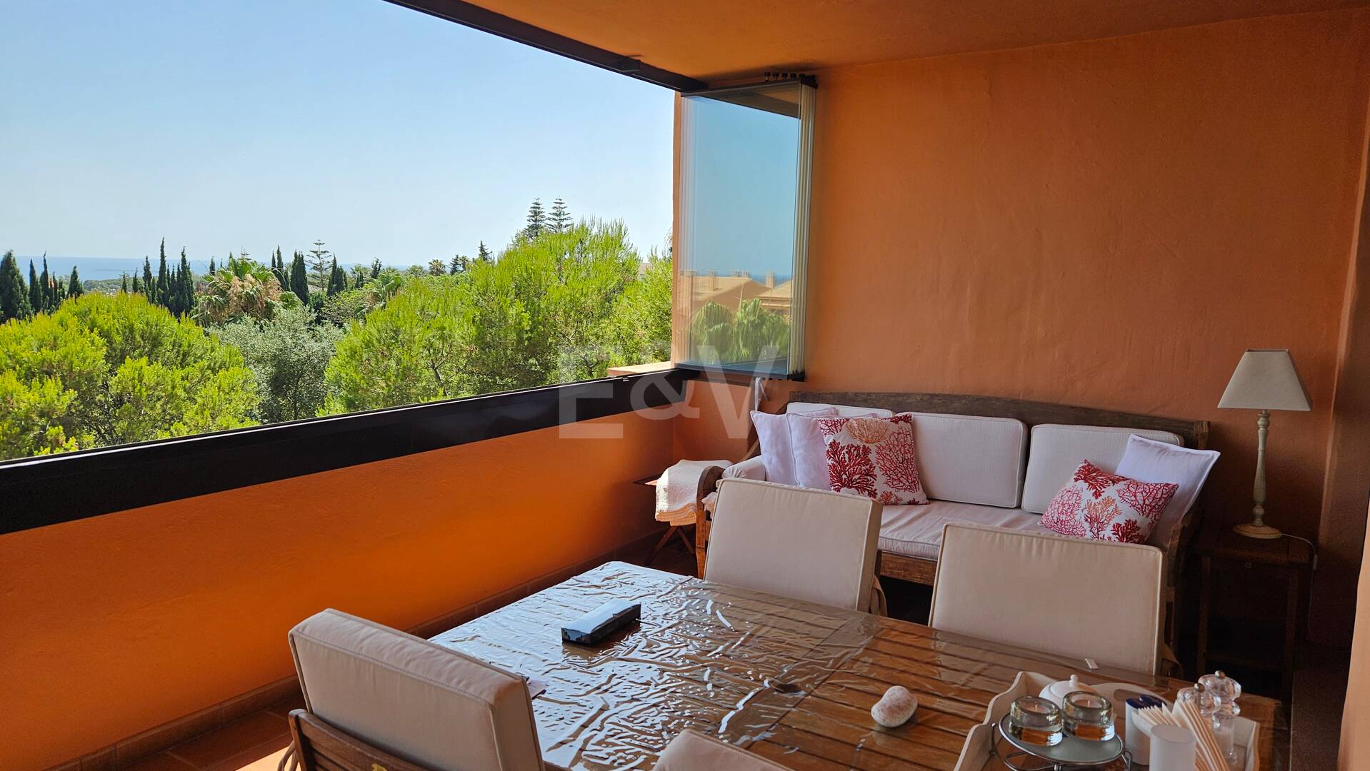 Enjoy Marbella's Golden Mile from this Bright Sea View Apartment