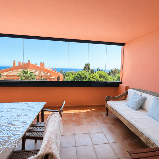 Enjoy Marbella's Golden Mile from this Bright Sea View Apartment
