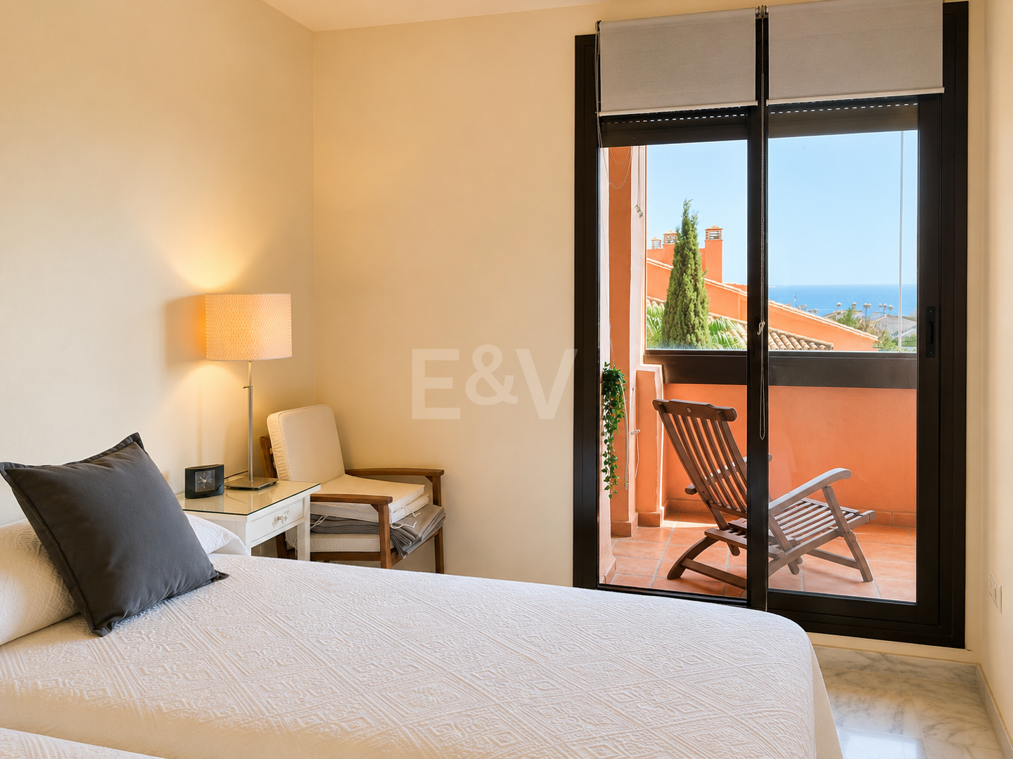 Enjoy Marbella's Golden Mile from this Bright Sea View Apartment