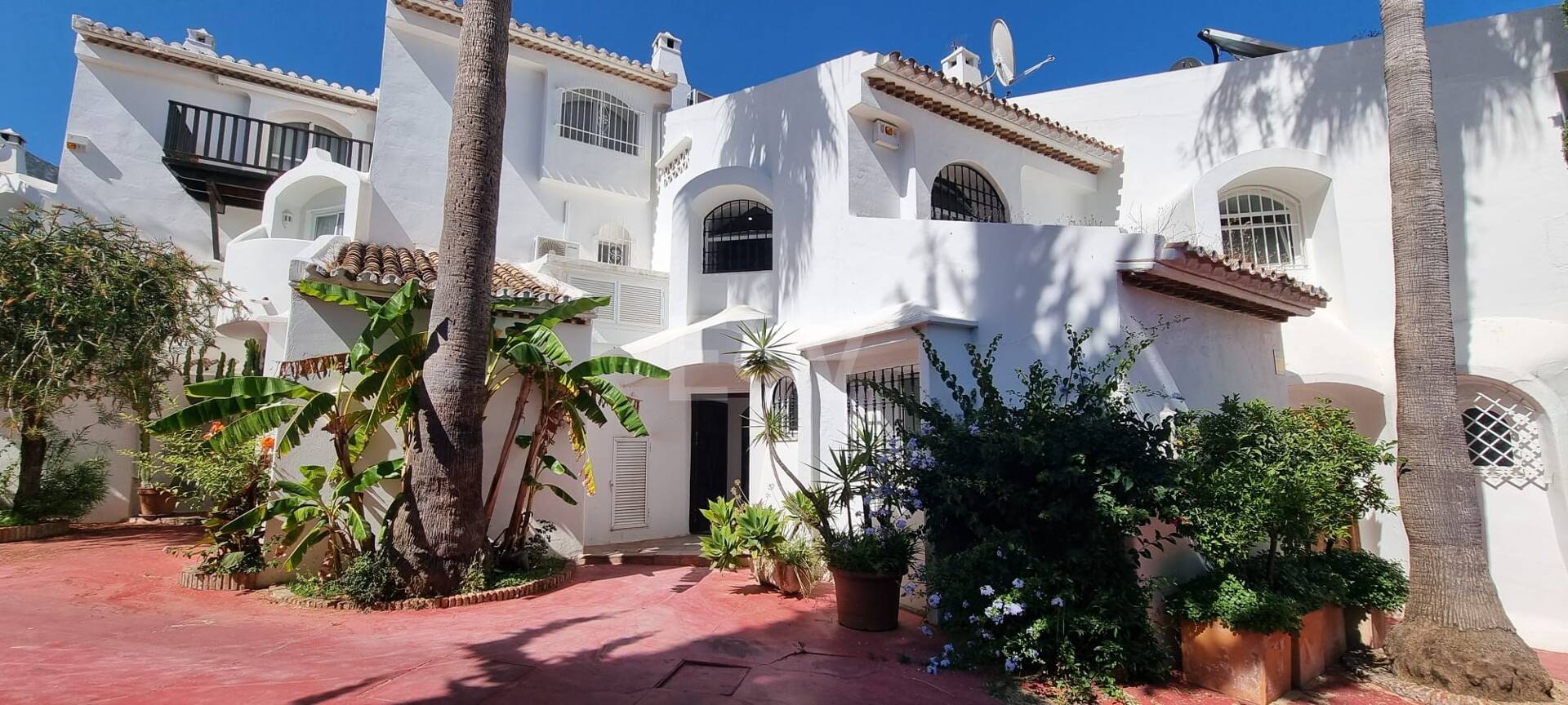 Radhus att hyra i Sierra Blanca, Marbella Golden Mile