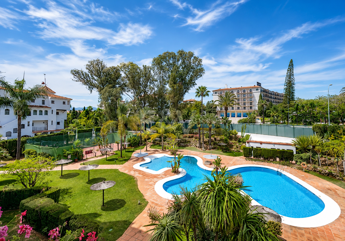 Mediterrane Eleganz mit Meerblick in Puerto Banús