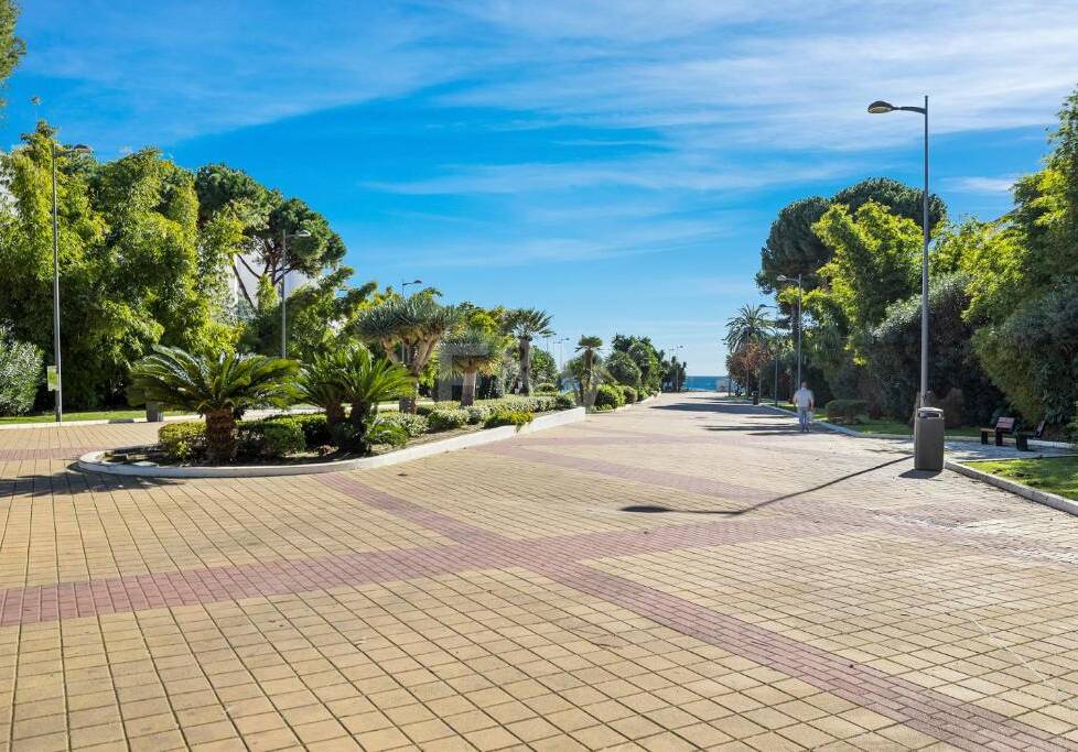 Mediterrane Eleganz mit Meerblick in Puerto Banús