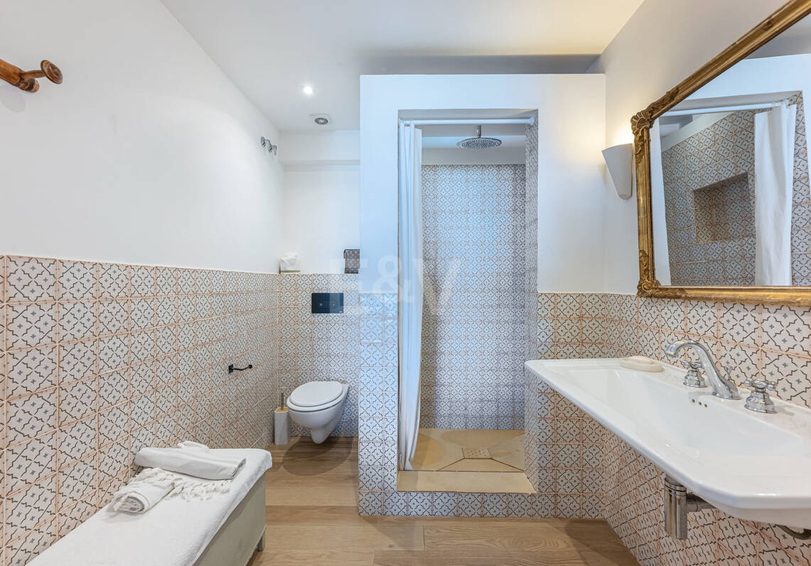 Mediterrane Eleganz mit Meerblick in Puerto Banús