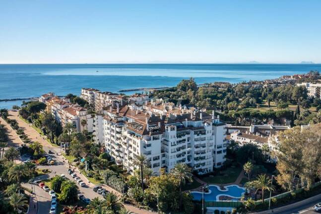 Lägenhet att hyra i Puerto Banus, Marbella