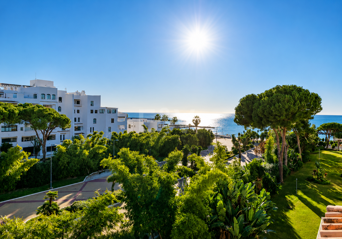 Mediterrane Eleganz mit Meerblick in Puerto Banús