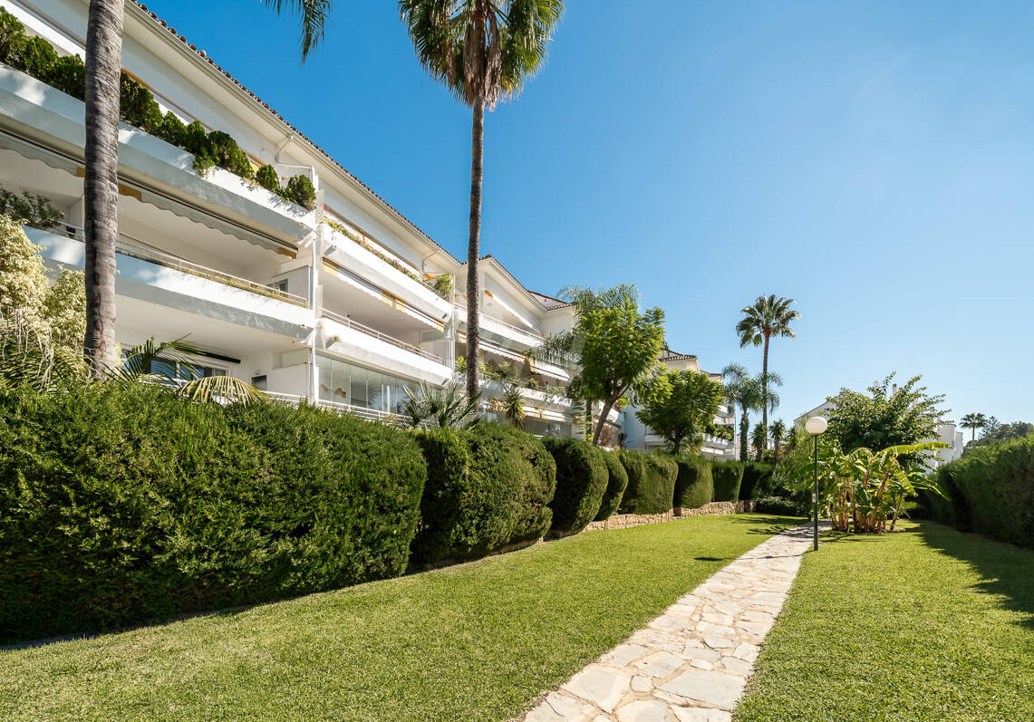Takvåning till salu i Guadalmina Baja, San Pedro de Alcantara
