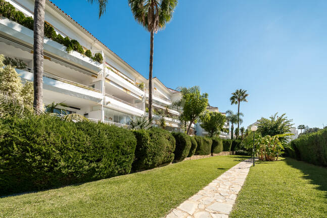 Takvåning till salu i Guadalmina Baja, San Pedro de Alcantara