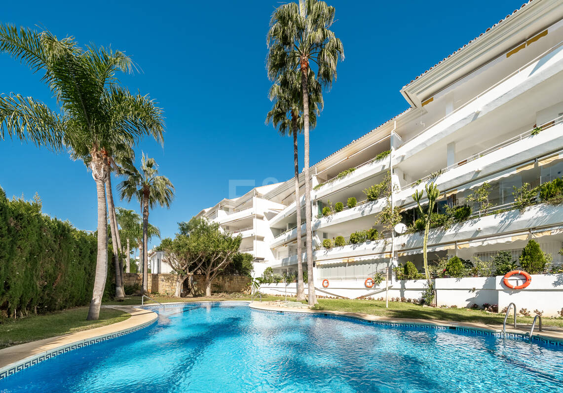 Takvåning till salu i Guadalmina Baja, San Pedro de Alcantara