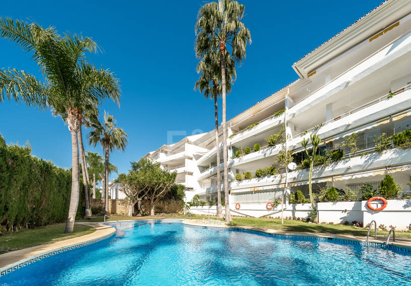 Takvåning till salu i Guadalmina Baja, San Pedro de Alcantara