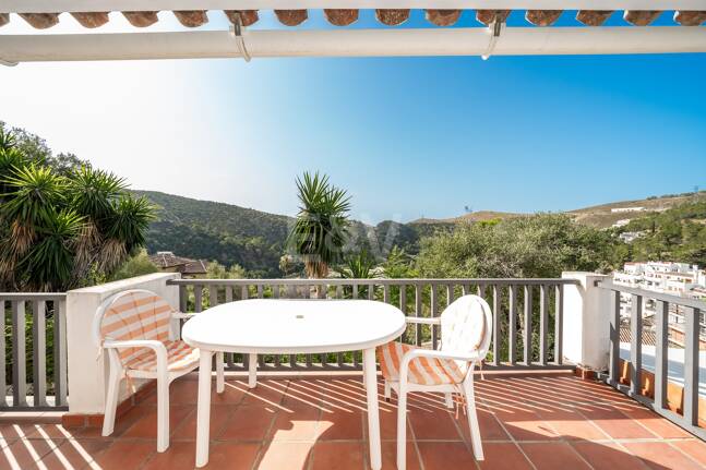 Außergewöhnliche Immobilie in einzigartiger Naturlage im Herzen von Benahavís Pueblo