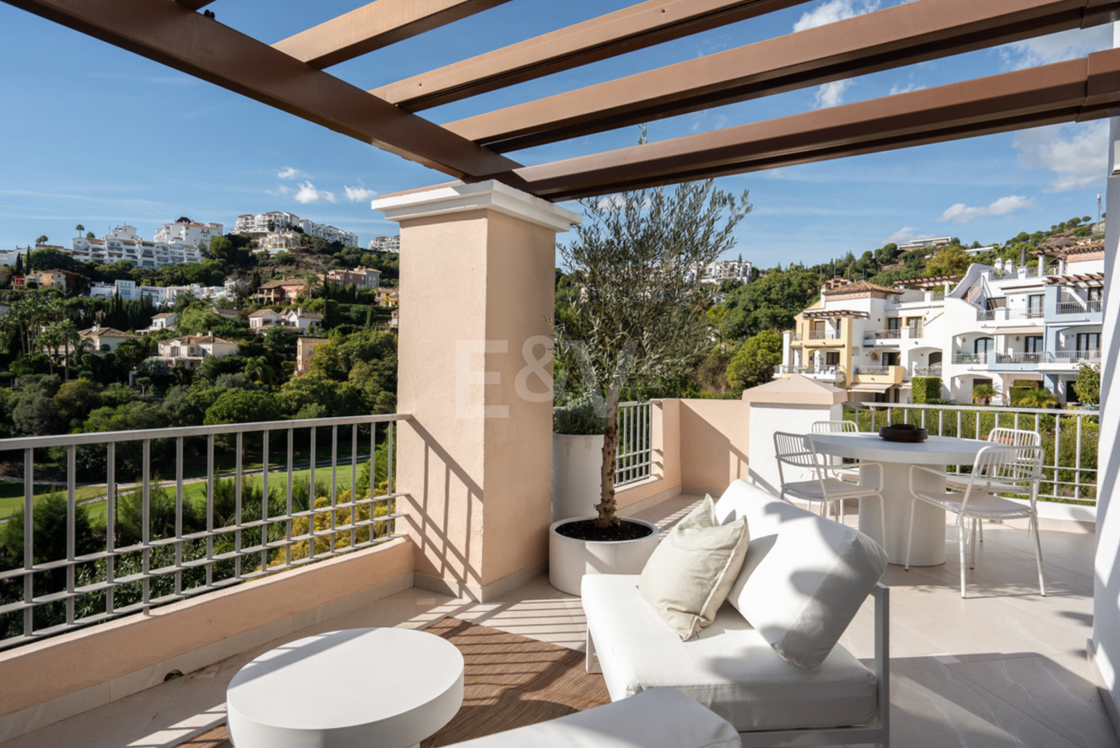 Exquisite Corner Penthouse with Golf and Mountain Views