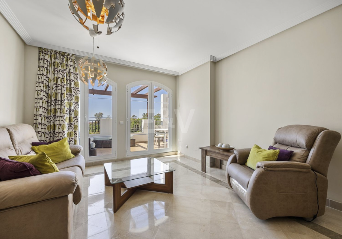 Penthouse na sprzedaż w Los Arqueros, Benahavis