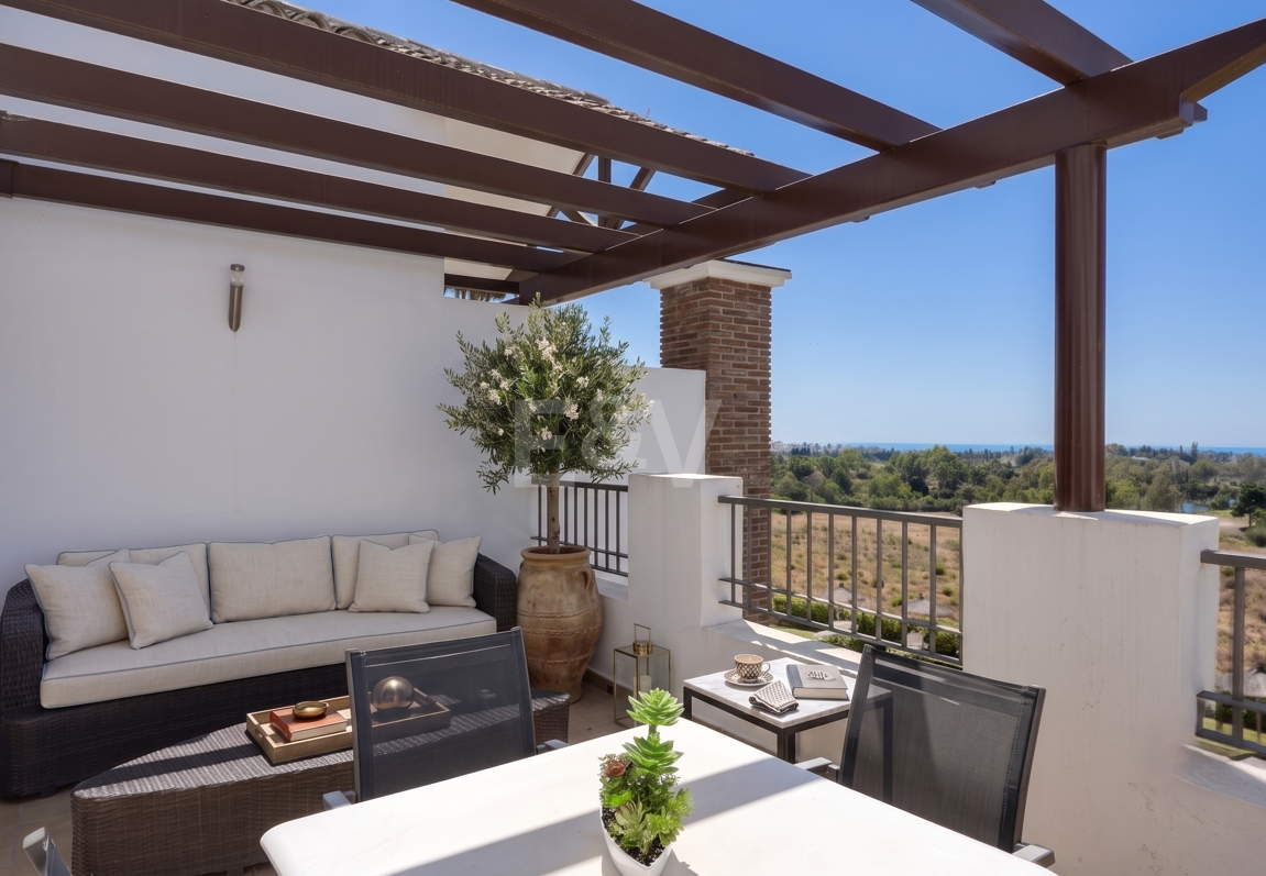 Frontline Golf Penthouse with Expansive Solarium and Sea Views