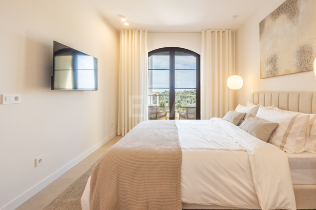 Golf-Penthouse in erster Reihe mit atemberaubendem Meer-, Golf- und Seeblick