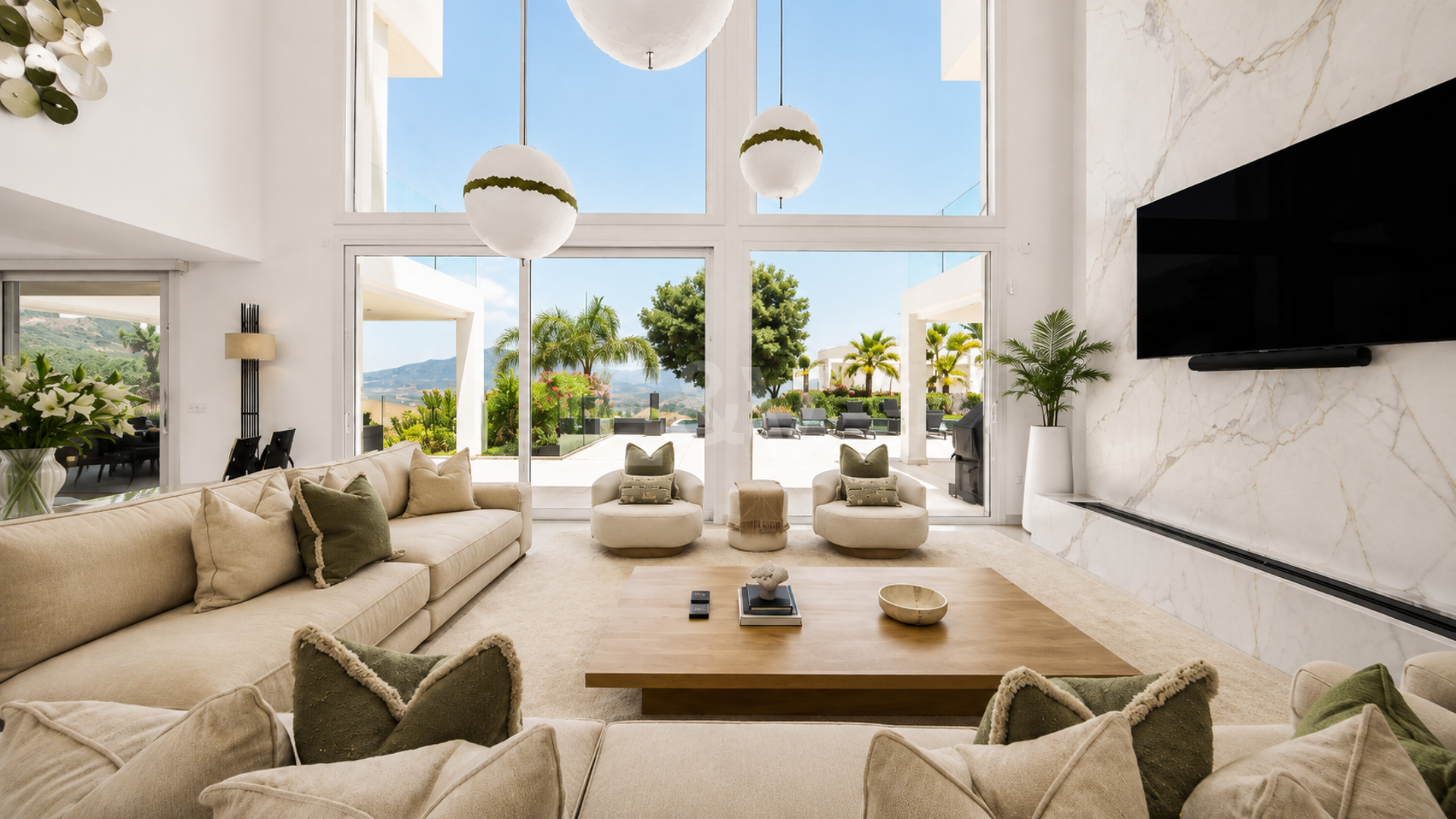 Villa i La Mairena Där naturen möter modern design
