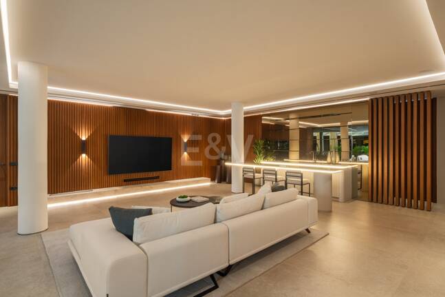 Exceptional ville with panoramic views in El Herrojo, La Quinta