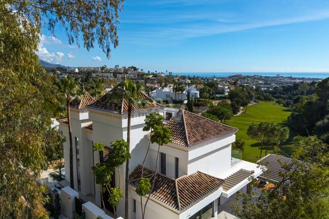 Exceptional ville with panoramic views in El Herrojo, La Quinta