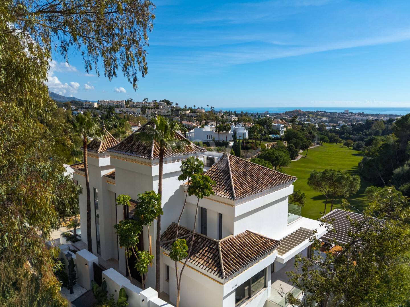 Exceptional ville with panoramic views in El Herrojo, La Quinta