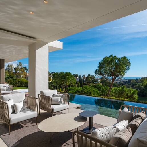 Exceptional ville with panoramic views in El Herrojo, La Quinta
