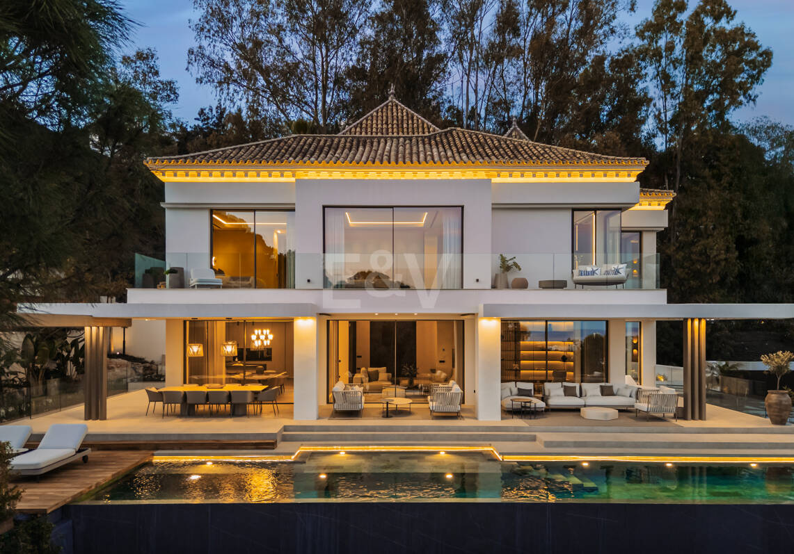 Exceptional ville with panoramic views in El Herrojo, La Quinta
