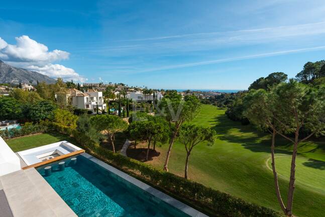 Exceptional ville with panoramic views in El Herrojo, La Quinta