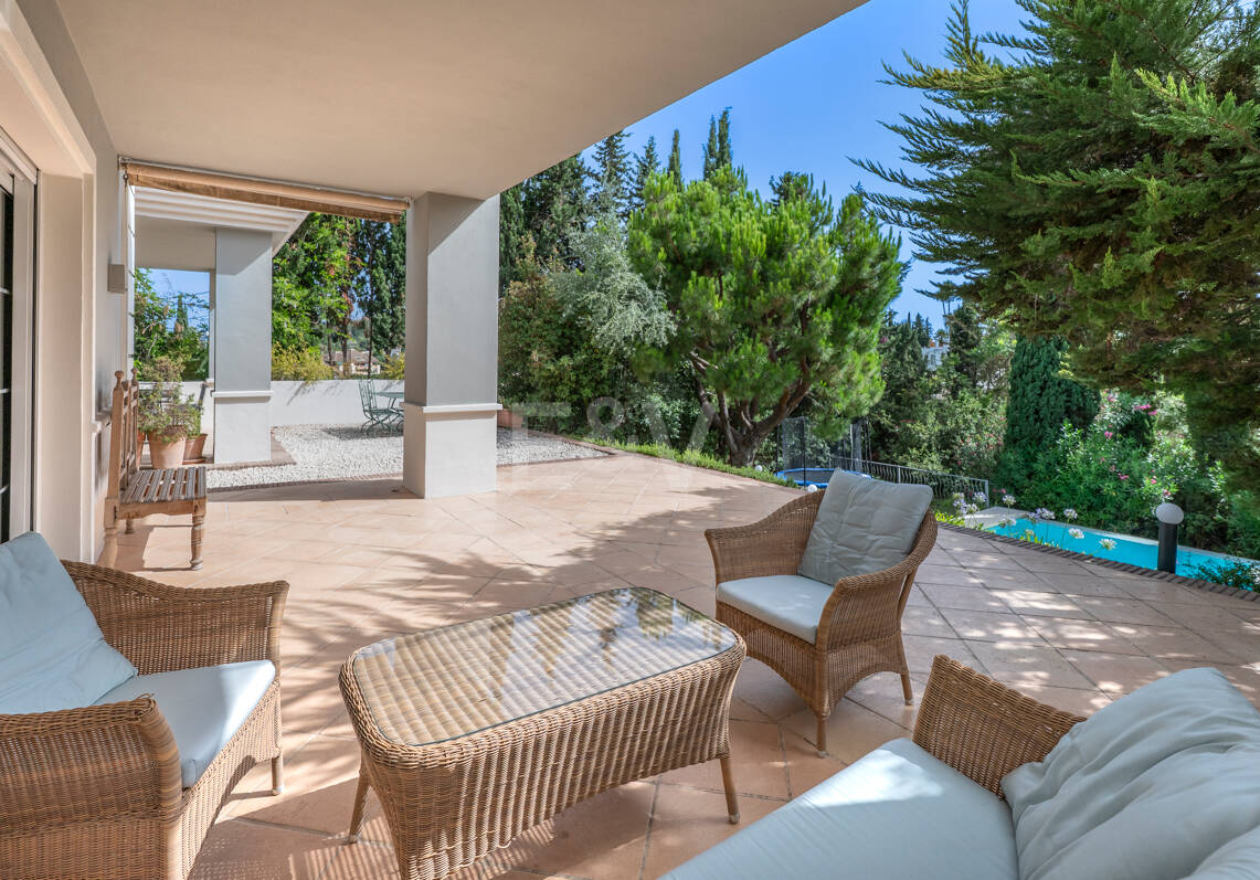Charmante Familienvilla in La Cerquilla – Raum, Privatsphäre und zeitloses andalusisches Wohnen