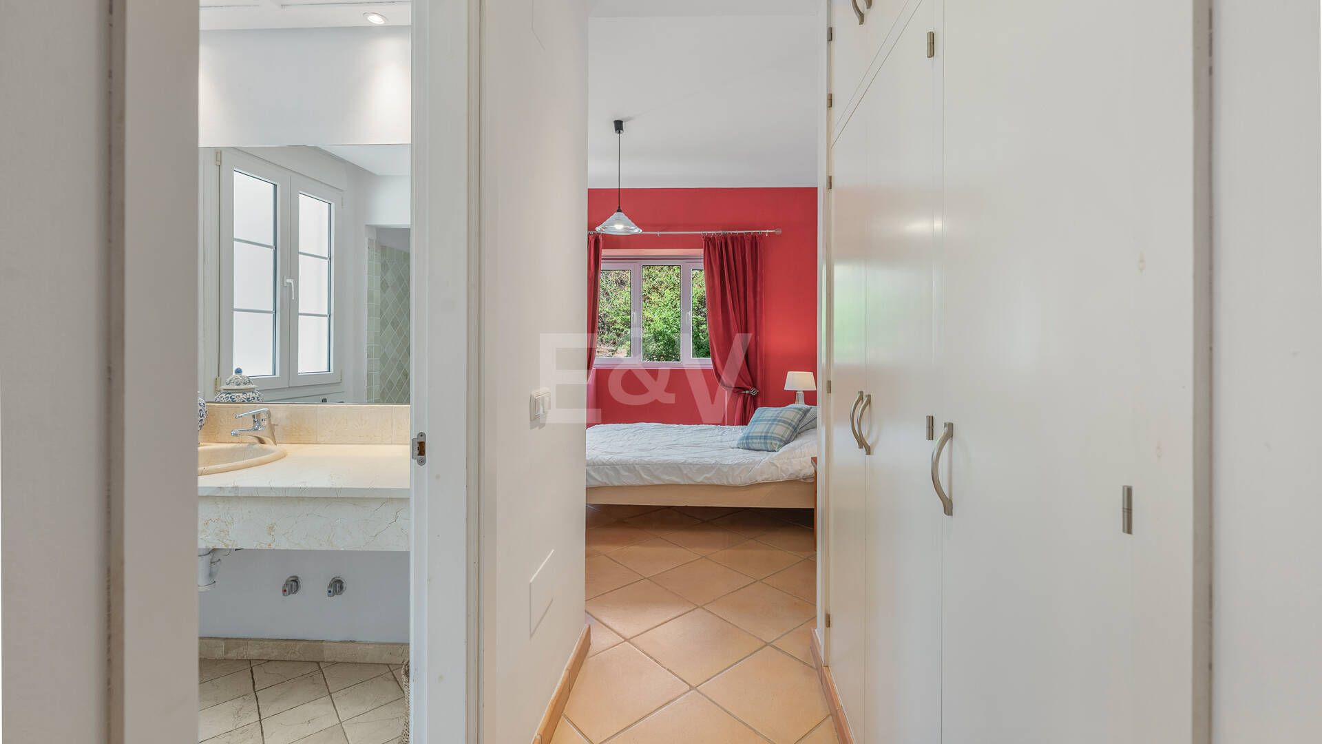 Charmante Familienvilla in La Cerquilla – Raum, Privatsphäre und zeitloses andalusisches Wohnen