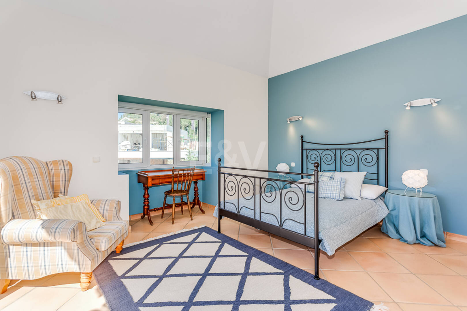 Charming Family Villa in La Cerquilla – Space, Privacy and Timeless Andalusian Living