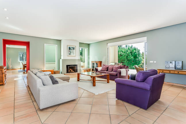 Charming Family Villa in La Cerquilla – Space, Privacy and Timeless Andalusian Living