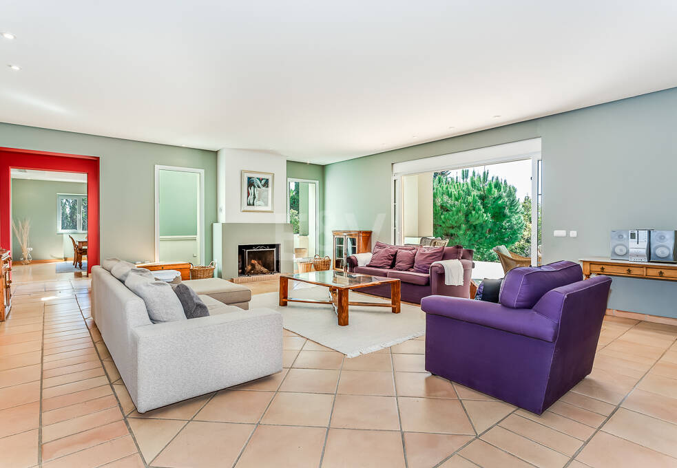 Charming Family Villa in La Cerquilla – Space, Privacy and Timeless Andalusian Living