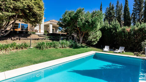Charming Family Villa in La Cerquilla – Space, Privacy and Timeless Andalusian Living