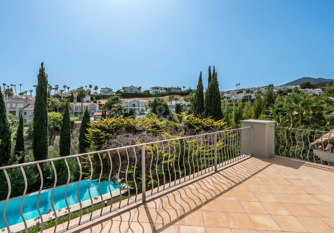 Charmante Familienvilla in La Cerquilla – Raum, Privatsphäre und zeitloses andalusisches Wohnen