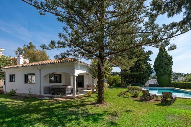 Villa bungalow contemporánea en alquiler a largo plazo cerca de La Quinta y San Pedro